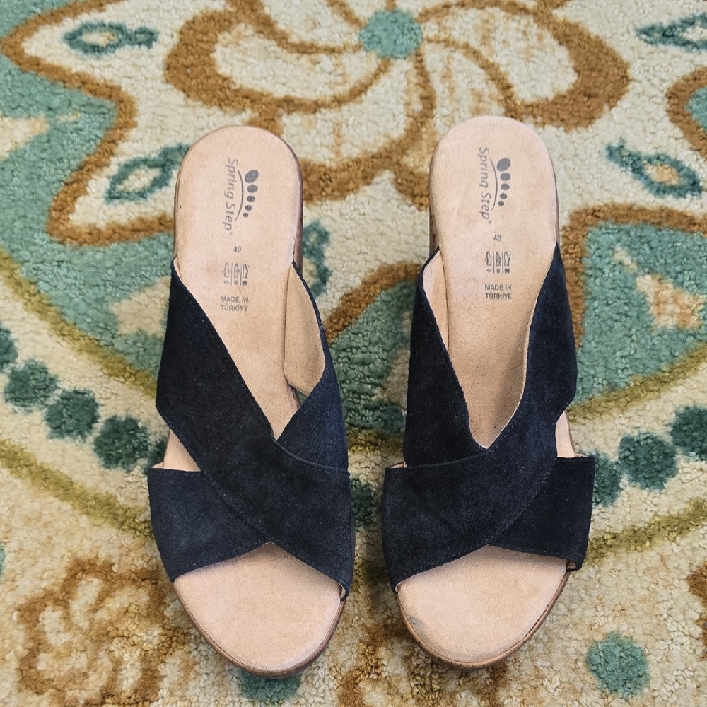 Spring Step Black Sandals with Elegant Embellishments